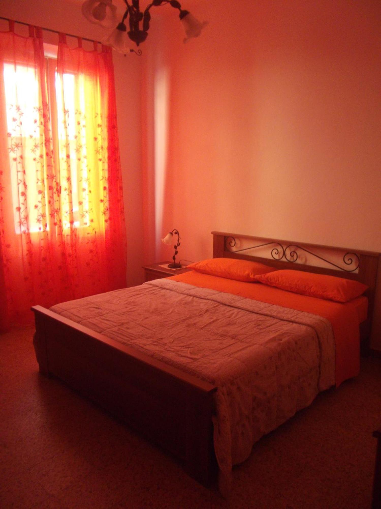 Il Giardino Del Nespolo Bed & Breakfast Alghero Dış mekan fotoğraf